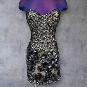 Mac Duggal Couture Black & Silver Sequin Strapless Bodycon Mini Dress Size‎ 4
